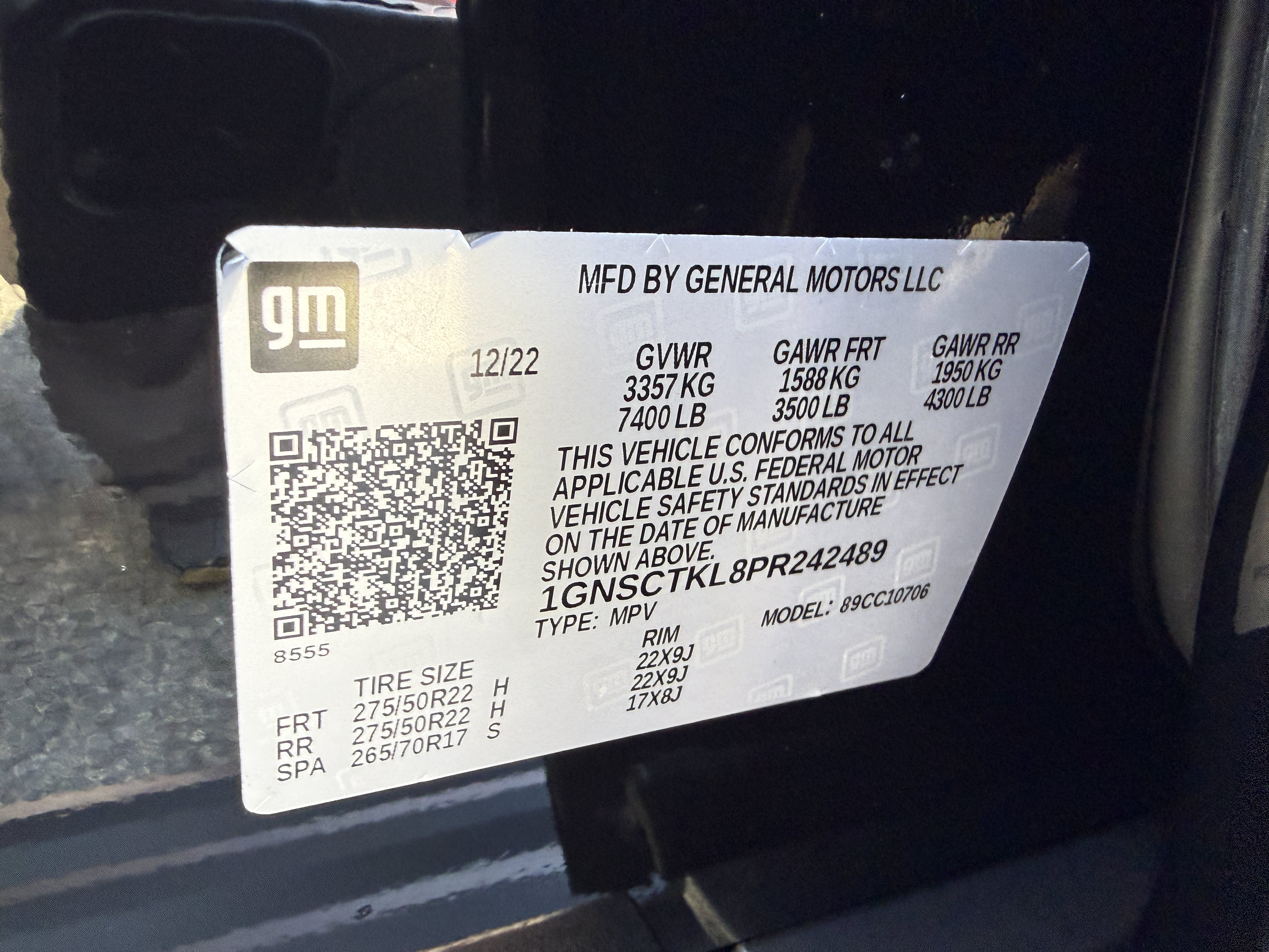 Used 2023 Chevrolet Tahoe High Country RWD image 11