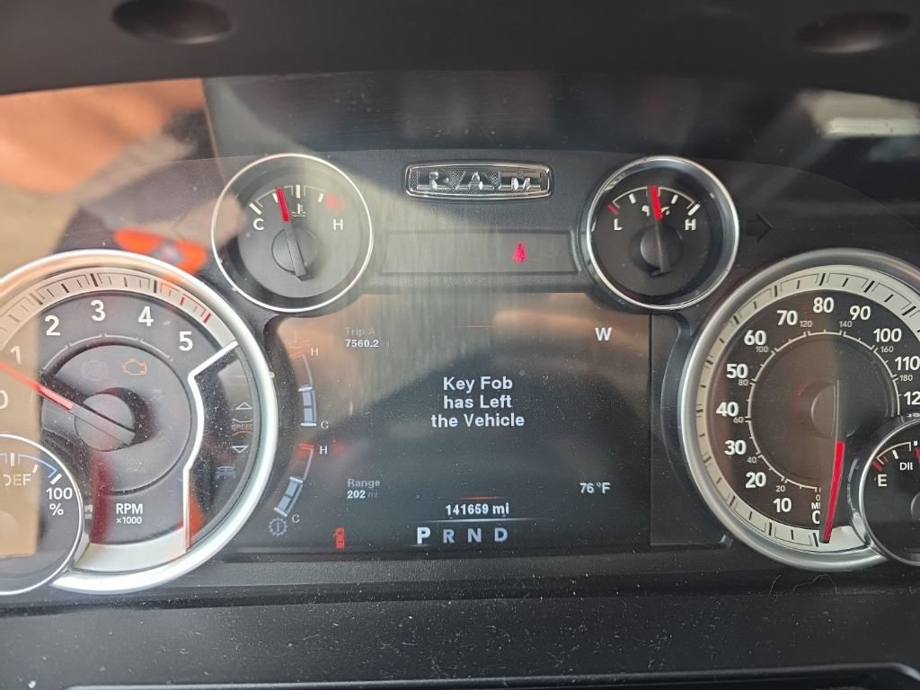 Used 2014 RAM 1500 Limited AWD/4WD image 10