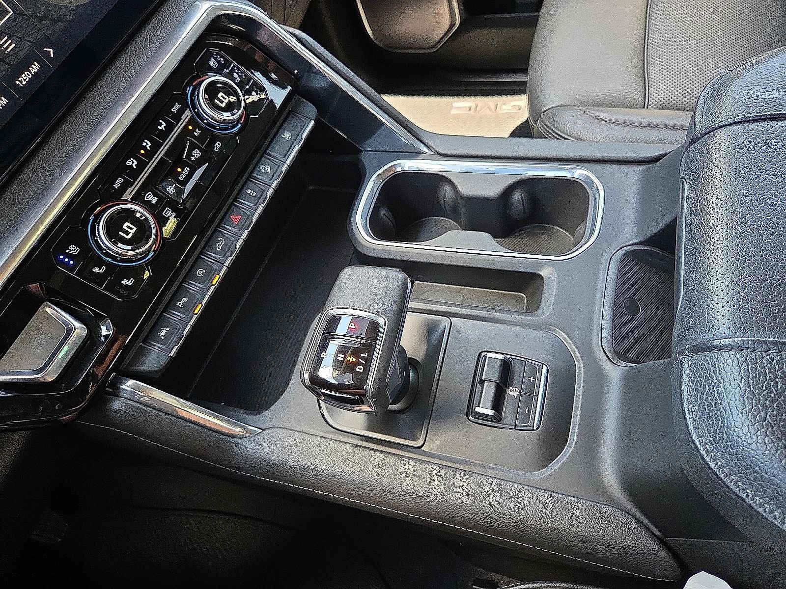 Certified 2023 GMC Sierra 1500 Denali AWD/4WD image 18