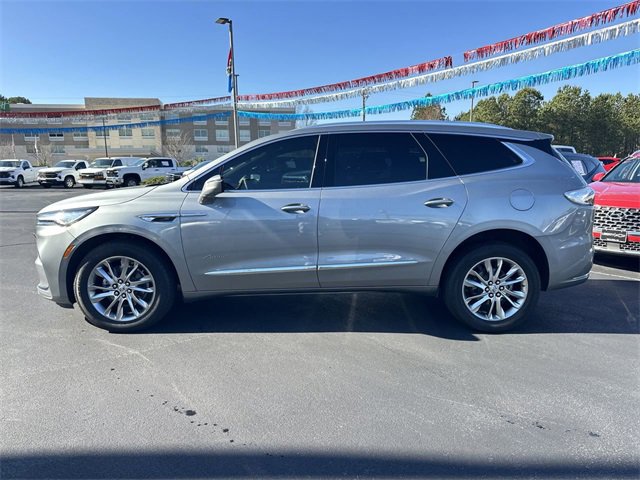 Certified 2023 Buick Enclave Avenir w/ Avenir Technology Package image 5