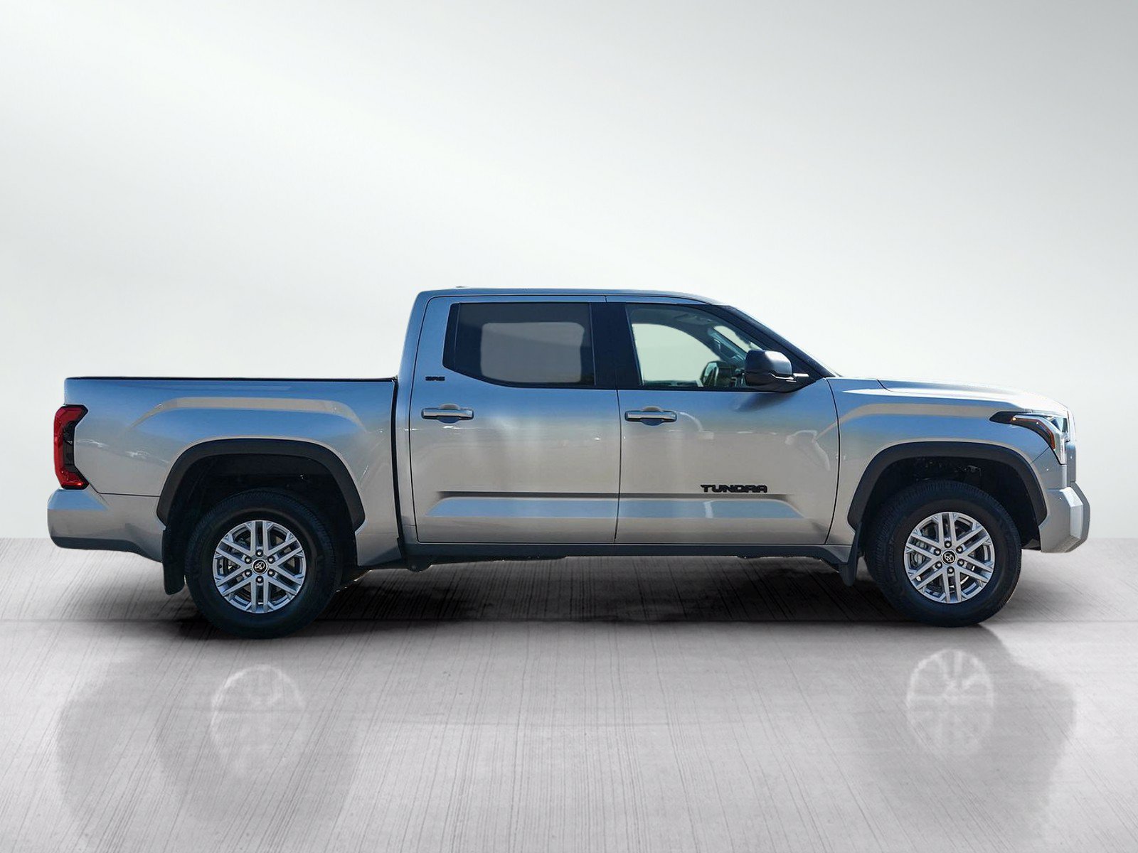 Used 2024 Toyota Tundra SR5 w/ SR5 Premium Package AWD/4WD image 6