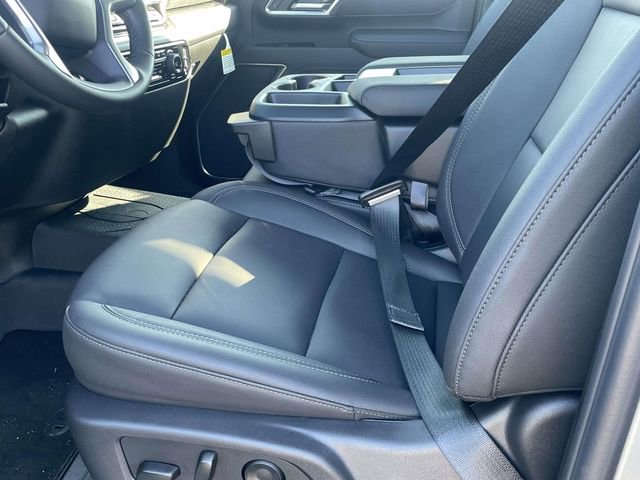 Used 2025 Chevrolet Silverado 2500 LTZ image 14