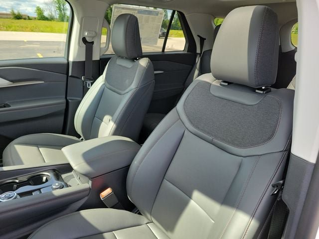 New 2026 Ford Explorer Active w/ Active Comfort Package AWD/4WD image 5