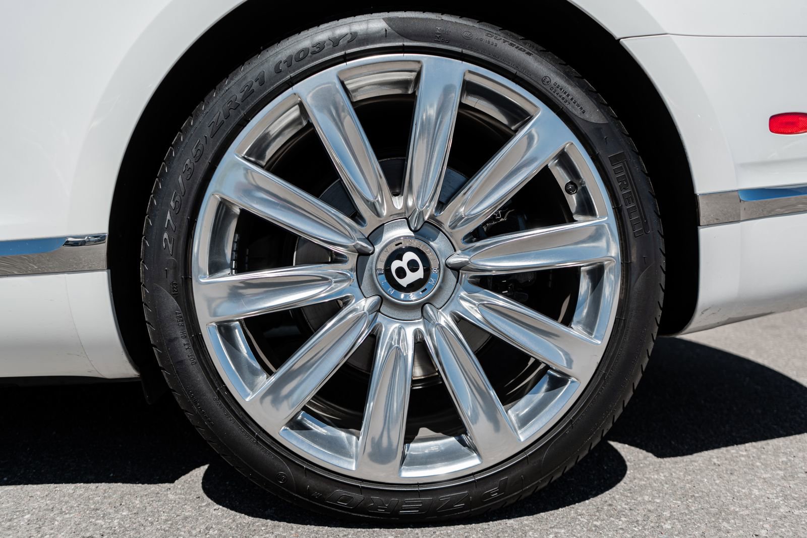 Used 2016 Bentley Continental GT image 7