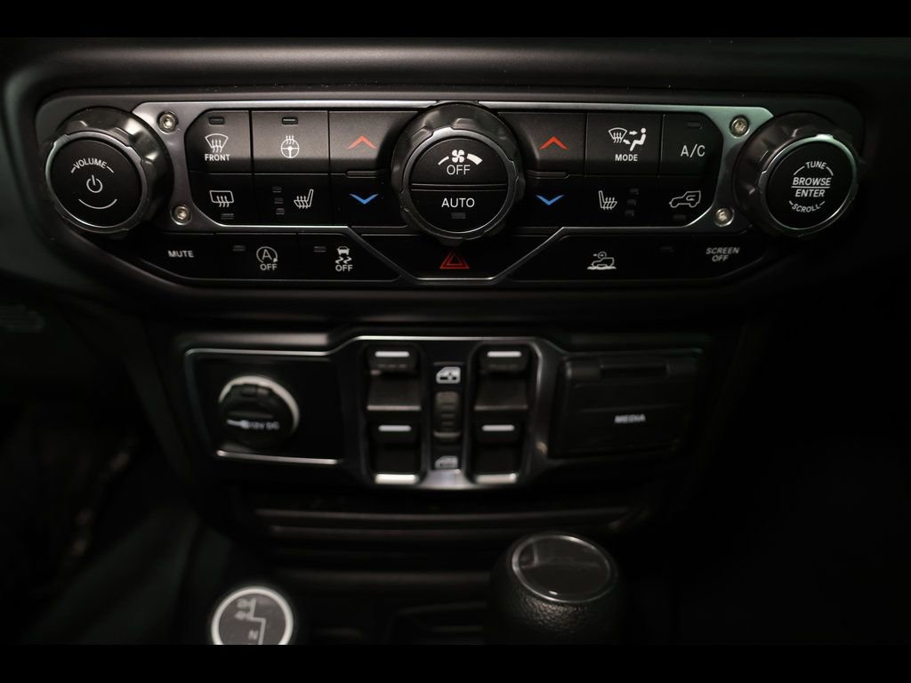 Used 2022 Jeep Gladiator Sport AWD/4WD image 23