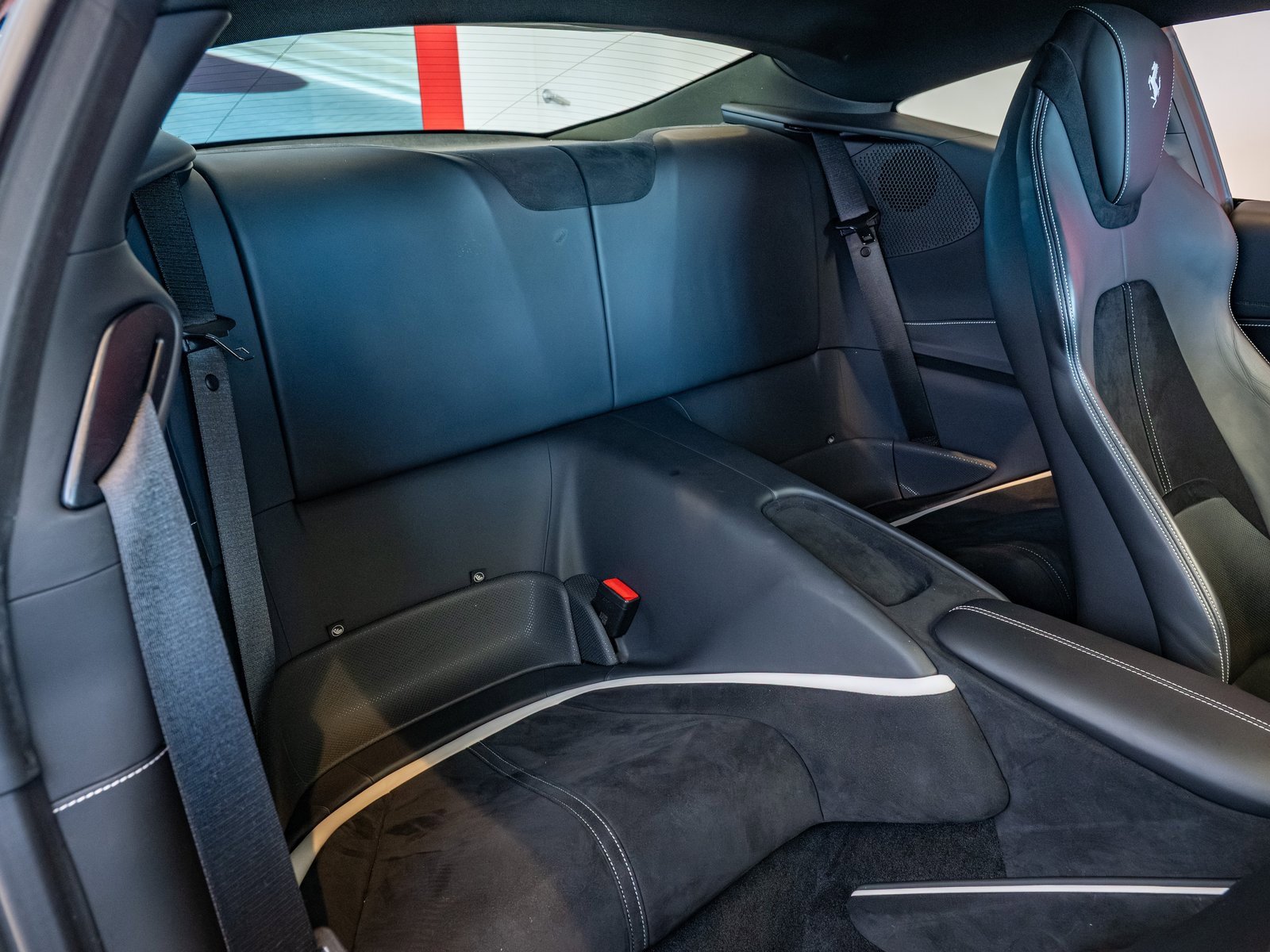 Used 2022 Ferrari Roma image 23