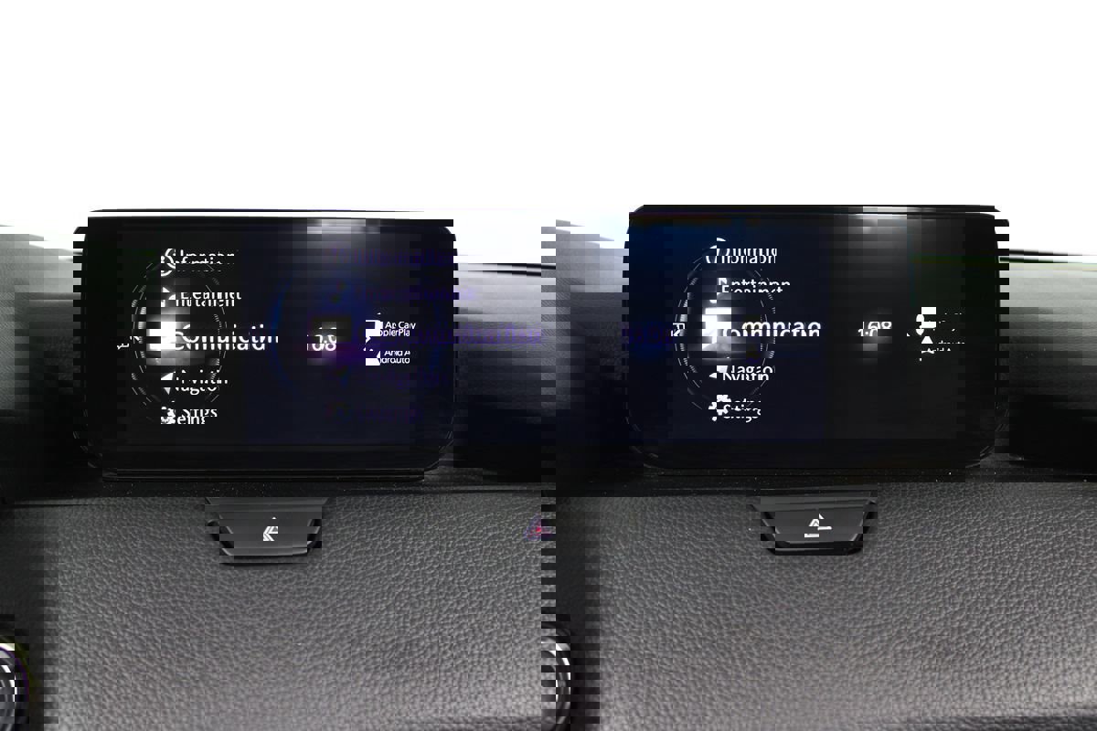 Used 2024 MAZDA CX-90 3.3 Turbo w/ Preferred Plus image 18