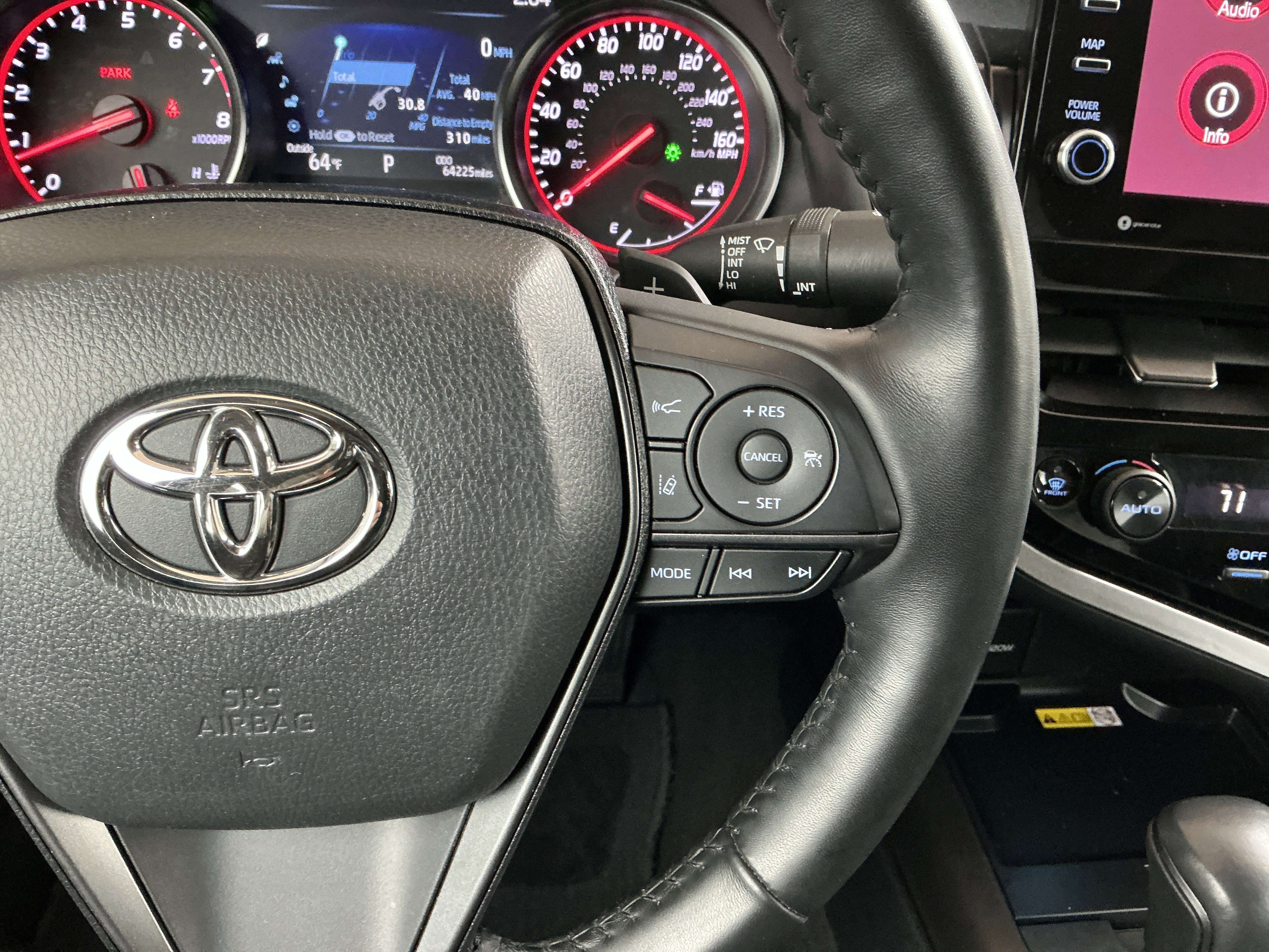 Used 2023 Toyota Camry XSE image 13