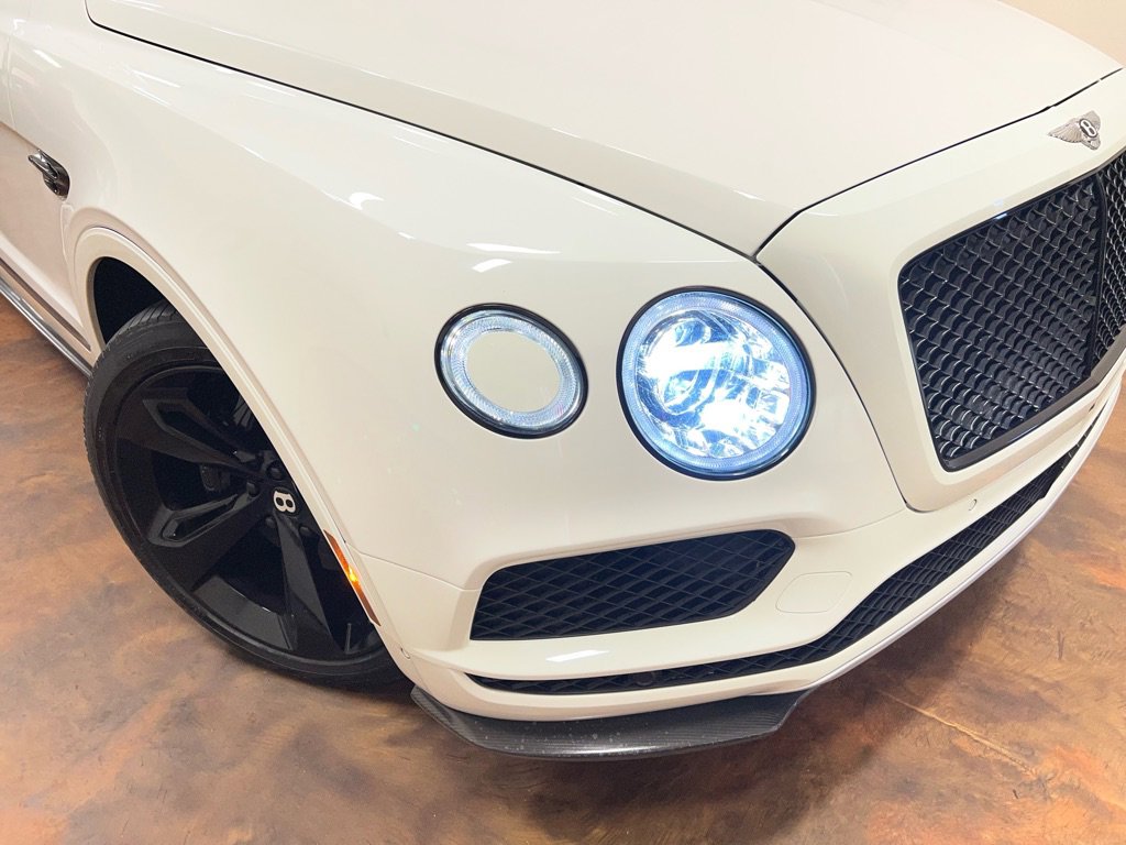 Used 2019 Bentley Bentayga image 59