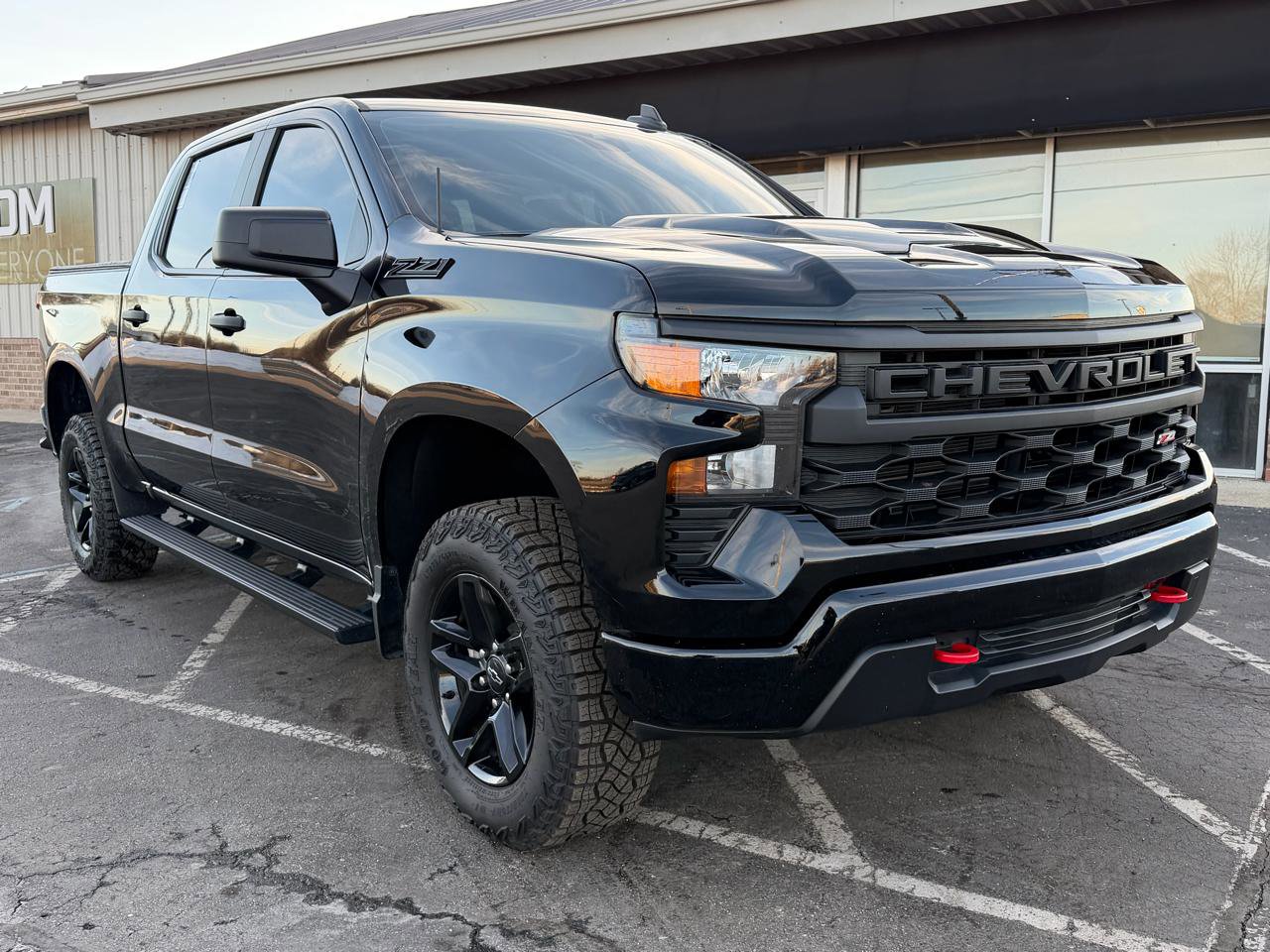 Used 2024 Chevrolet Silverado 1500 Custom Trail Boss image 10