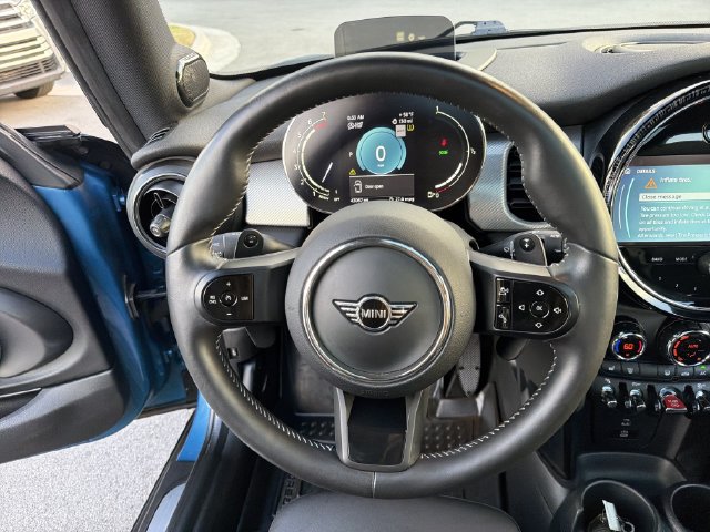 Used 2023 MINI Cooper S FWD image 19