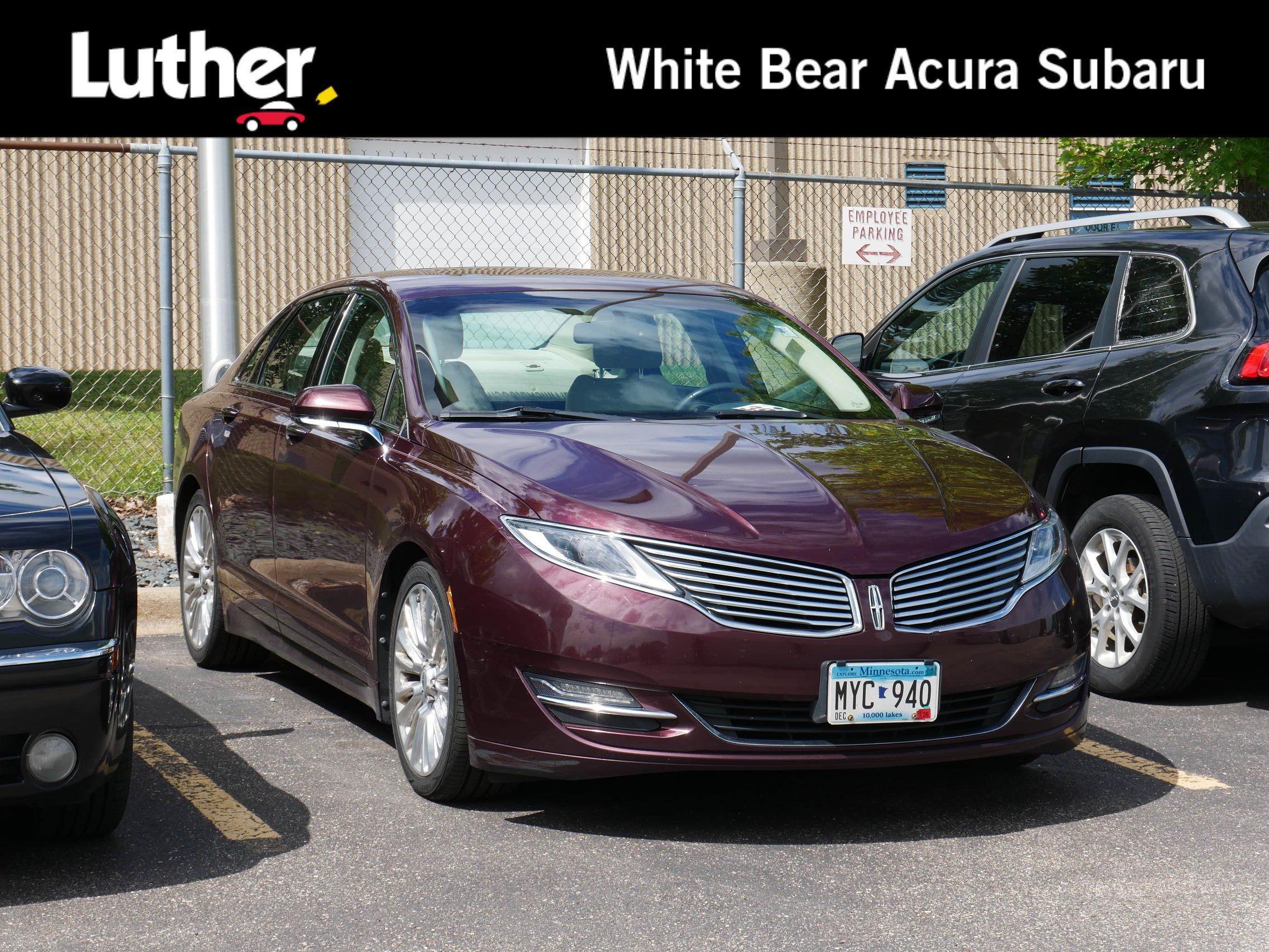Used 2013 Lincoln MKZ FWD image 1