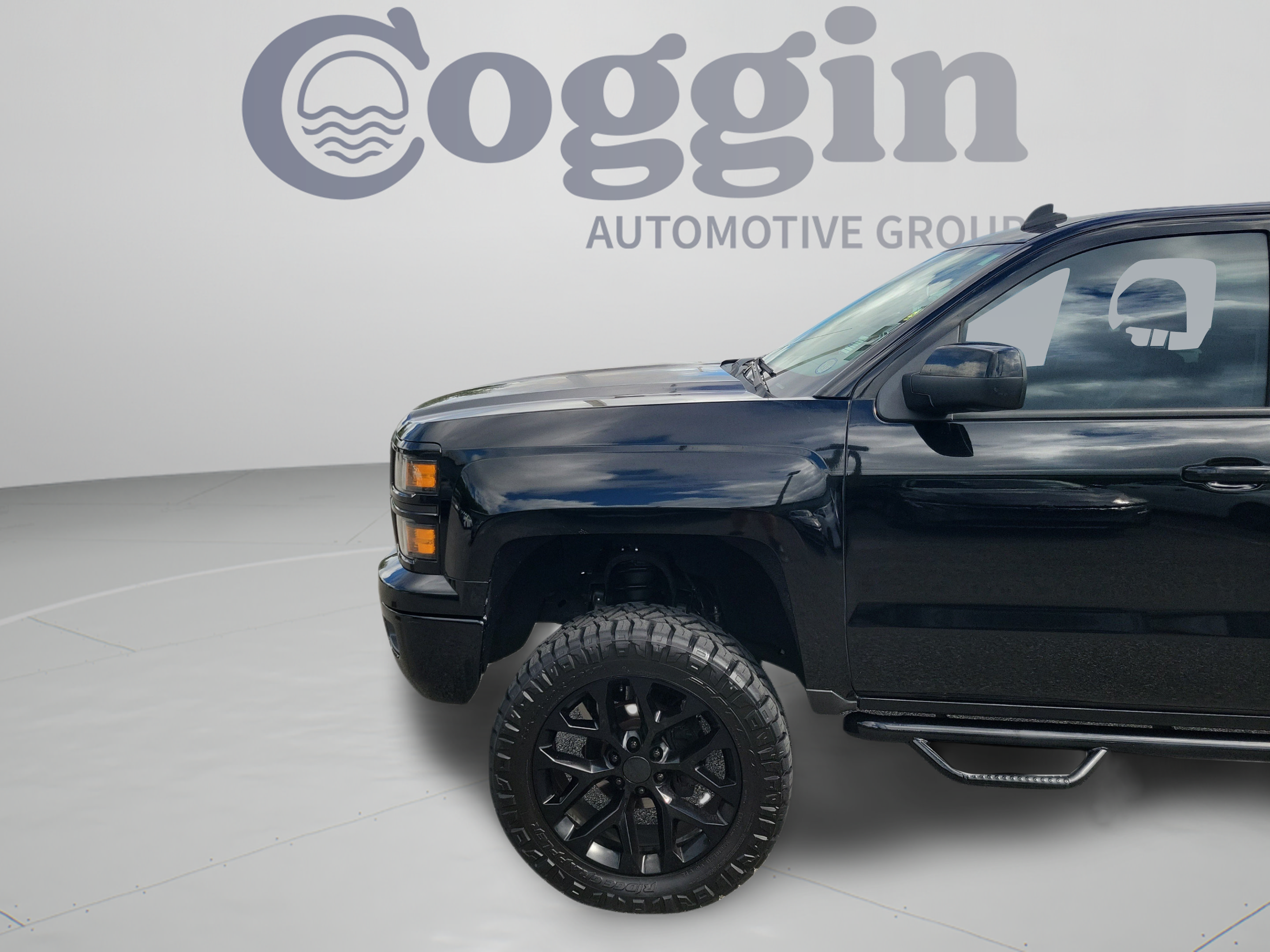 Used 2014 Chevrolet Silverado 1500 LTZ Z71 w/ LTZ Plus Package AWD/4WD image 27
