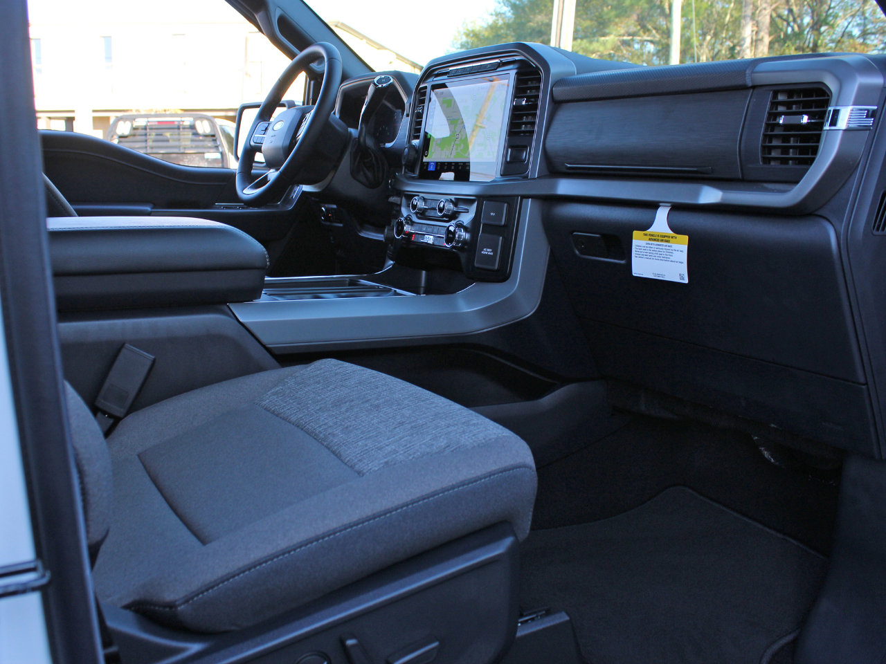 Used 2024 Ford F150 XLT w/ Equipment Group 302A MID image 39