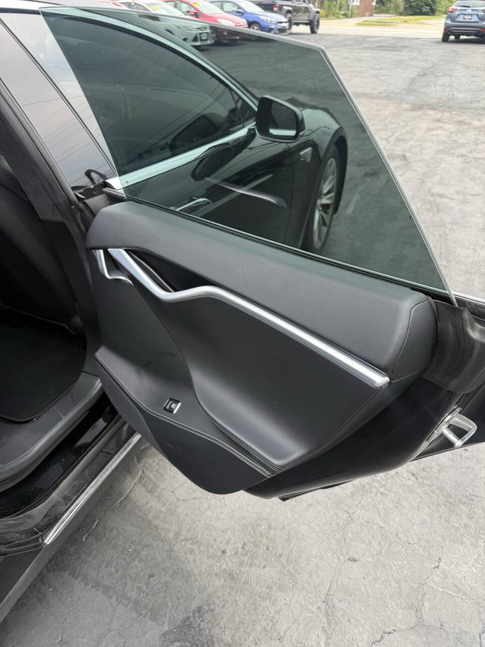 Used 2016 Tesla Model S 70D AWD/4WD image 4