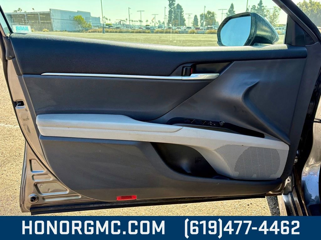 Used 2024 Toyota Camry LE image 12