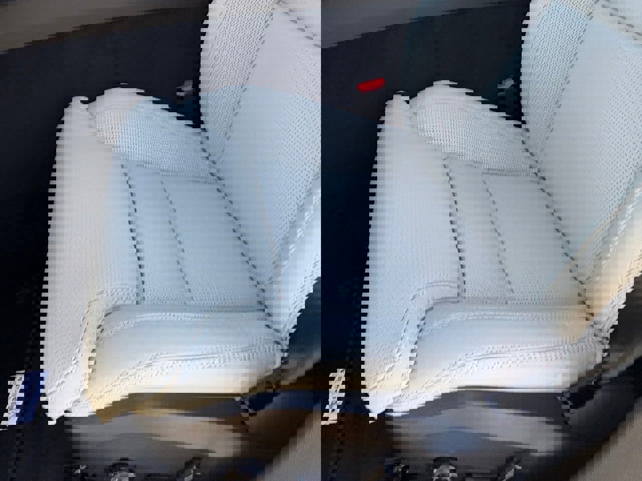 New 2026 Volvo V60 B5 Cross Country Ultra w/ Protection Package Premier image 21