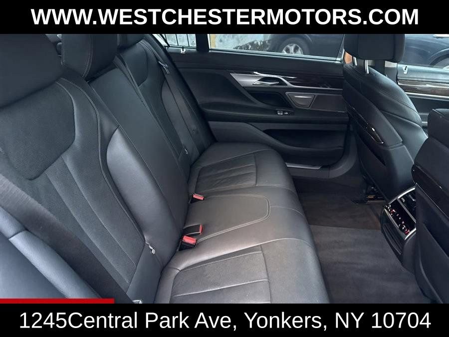 Used 2019 BMW 740e xDrive w/ Executive Package AWD/4WD image 20
