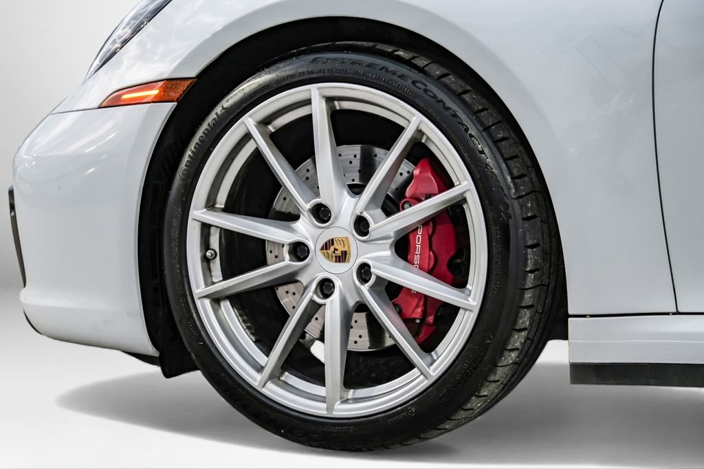 Used 2020 Porsche 911 Carrera 4S AWD/4WD image 55