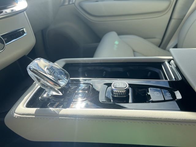 New 2026 Volvo XC90 B6 Ultra w/ Lounge Package image 35