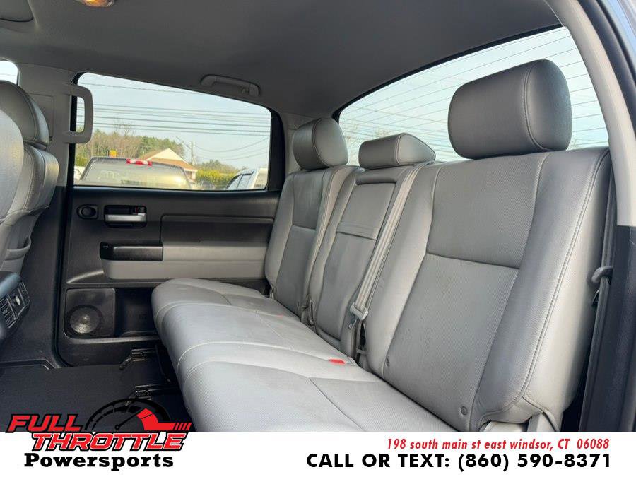 Used 2012 Toyota Tundra Limited w/ Platinum Pkg image 18