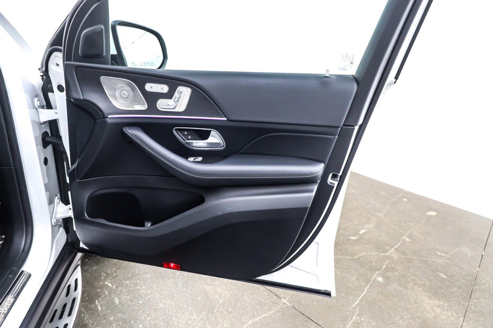 Certified 2025 Mercedes-Benz GLE 350 4MATIC image 25