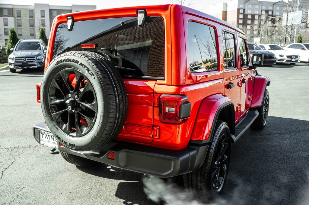 Used 2025 Jeep Wrangler Unlimited Sahara image 41