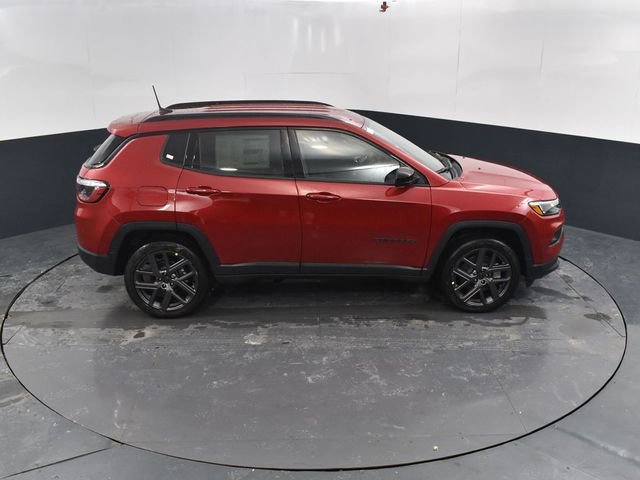 New 2026 Jeep Compass Latitude image 43