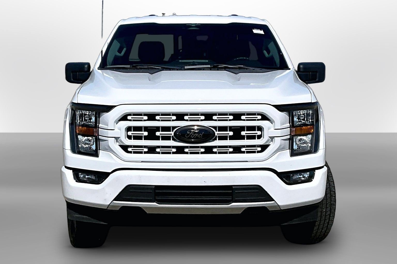 Used 2023 Ford F150 XL w/ XL Chrome Appearance Package AWD/4WD image 3