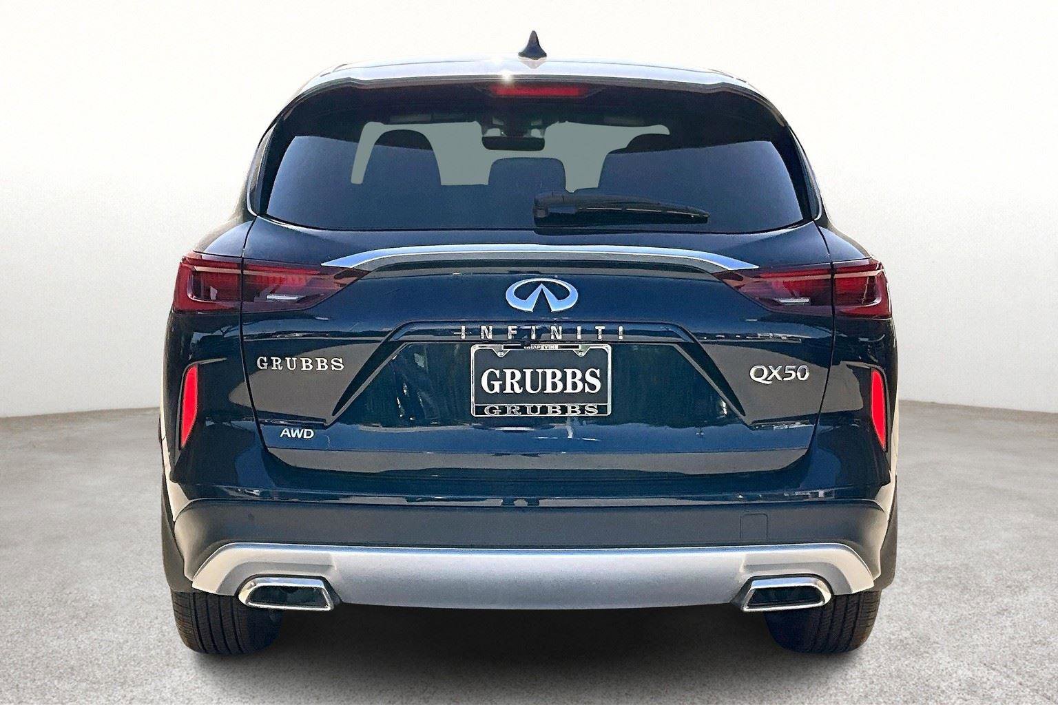 New 2025 INFINITI QX50 Pure image 7