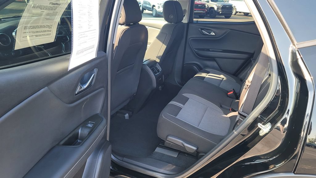 Used 2025 Chevrolet Blazer LT AWD/4WD image 25