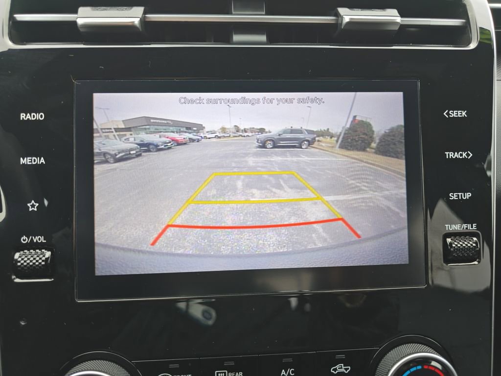 Used 2022 Hyundai Santa Cruz SEL w/ Activity Package image 17