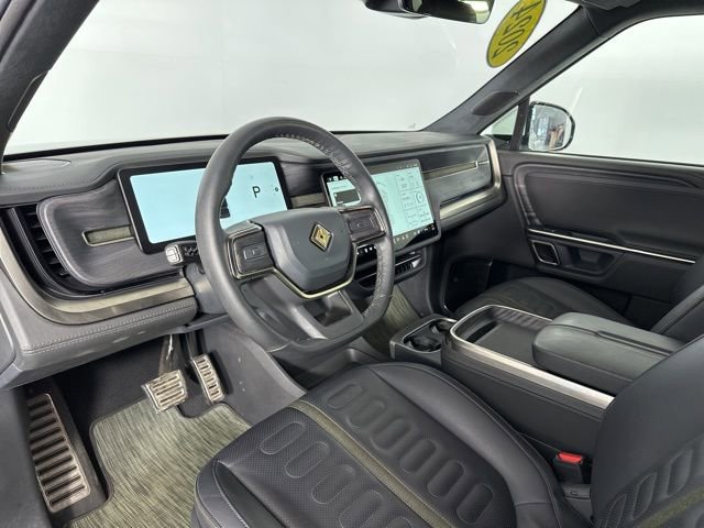 Used 2024 Rivian R1S Adventure image 12
