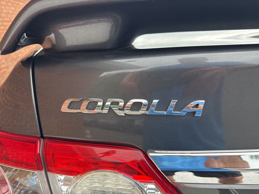Used 2012 Toyota Corolla S FWD image 40