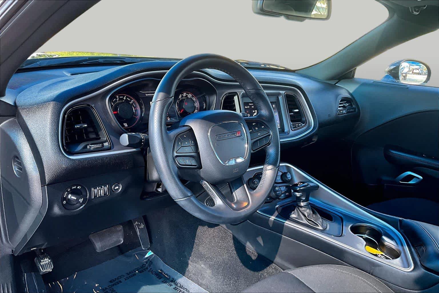 Used 2022 Dodge Challenger R/T w/ Blacktop Package RWD image 15
