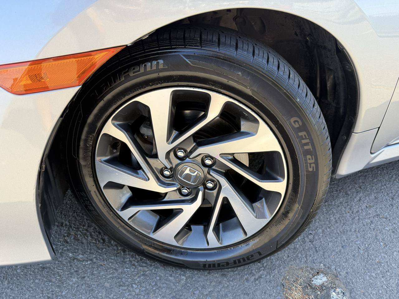 Used 2017 Honda Civic EX image 32