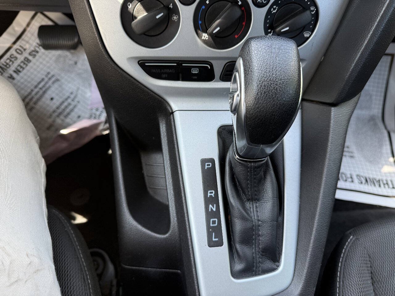 Used 2012 Ford Focus SE w/ Interior Protection Pkg FWD image 17