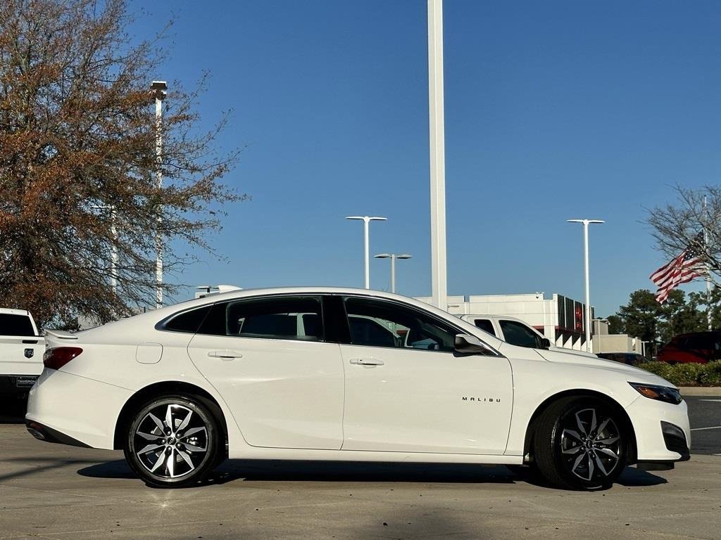 Used 2024 Chevrolet Malibu RS image 5