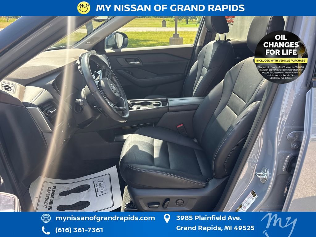 Used 2023 Nissan Rogue SL w/ SL Premium Package AWD/4WD image 10
