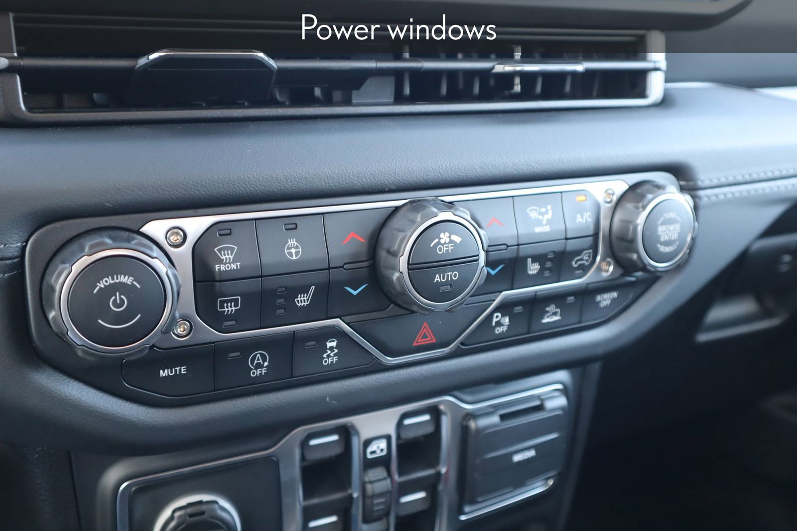 New 2025 Jeep Wrangler Sahara image 32