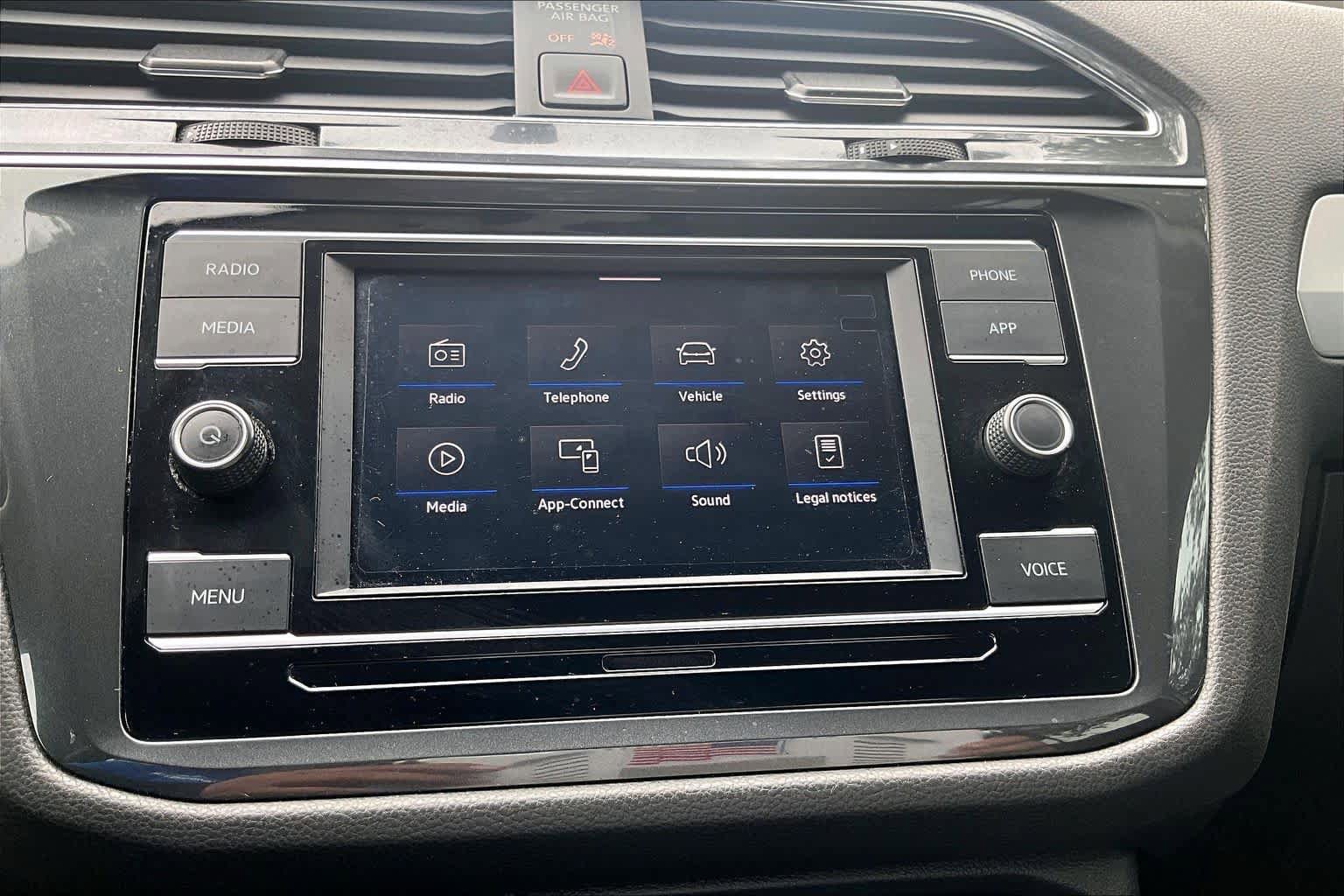 Used 2020 Volkswagen Tiguan S AWD/4WD image 35