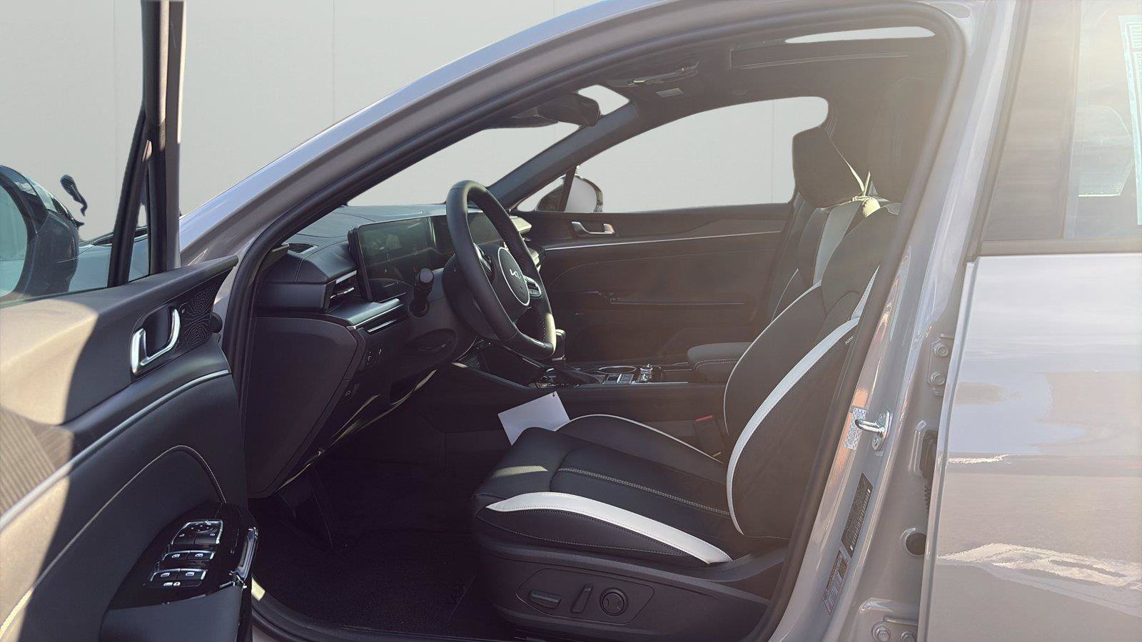 New 2027 Kia K5 GT-Line image 10