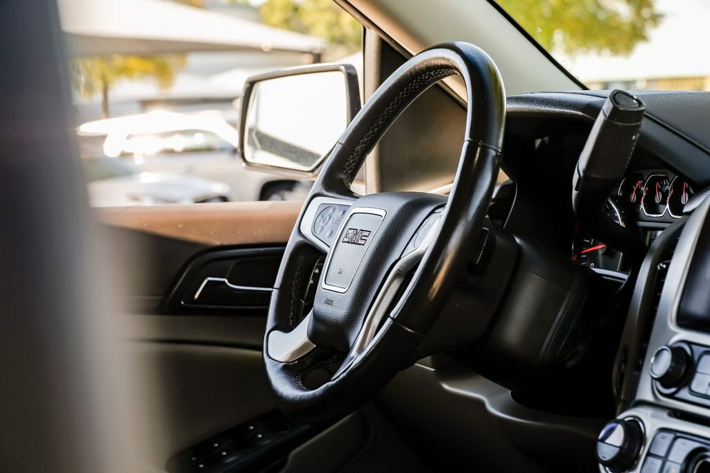 Used 2019 GMC Yukon SLT image 10