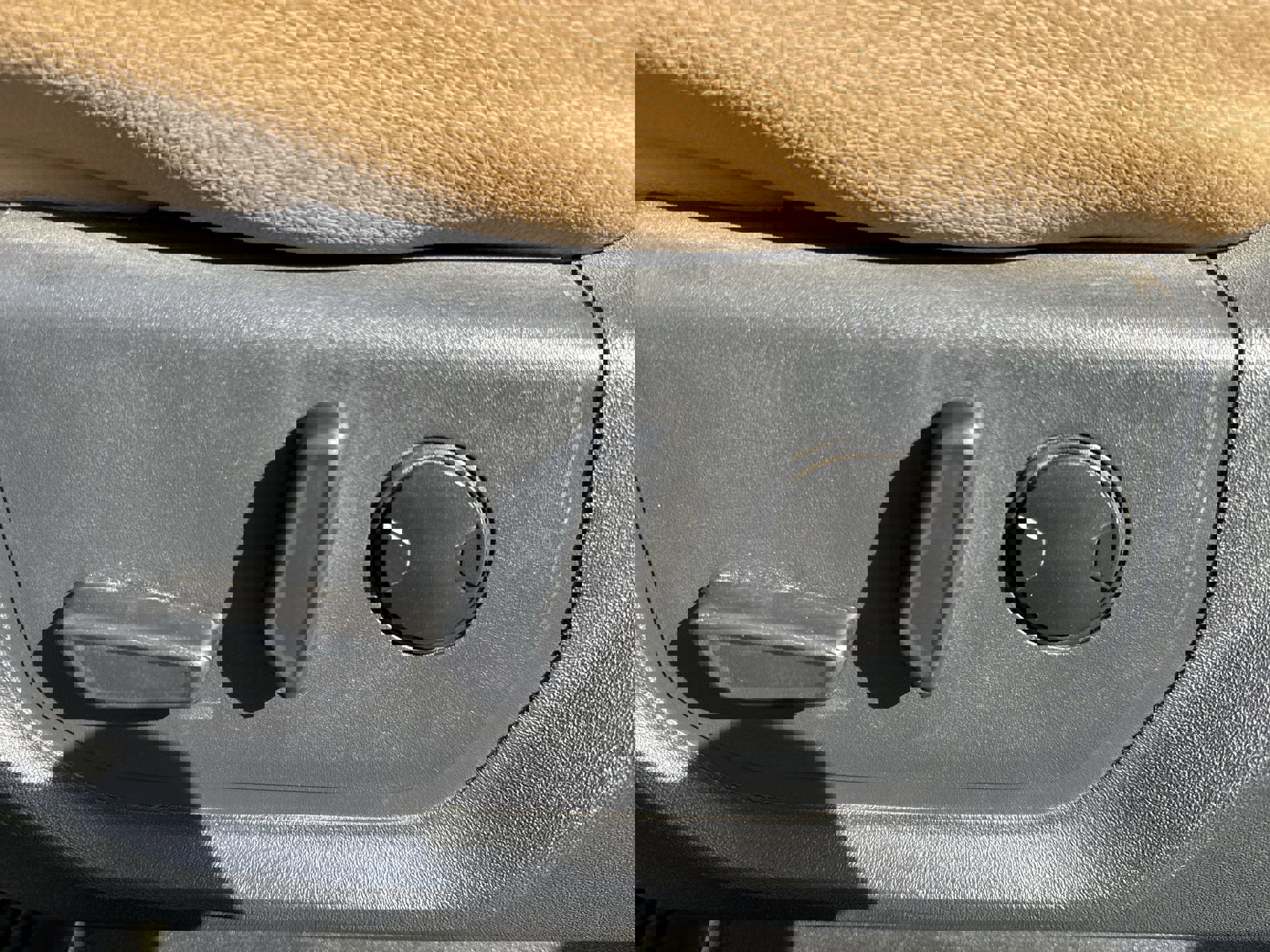 Used 2022 Ford F350 Lariat w/ Chrome Package image 12