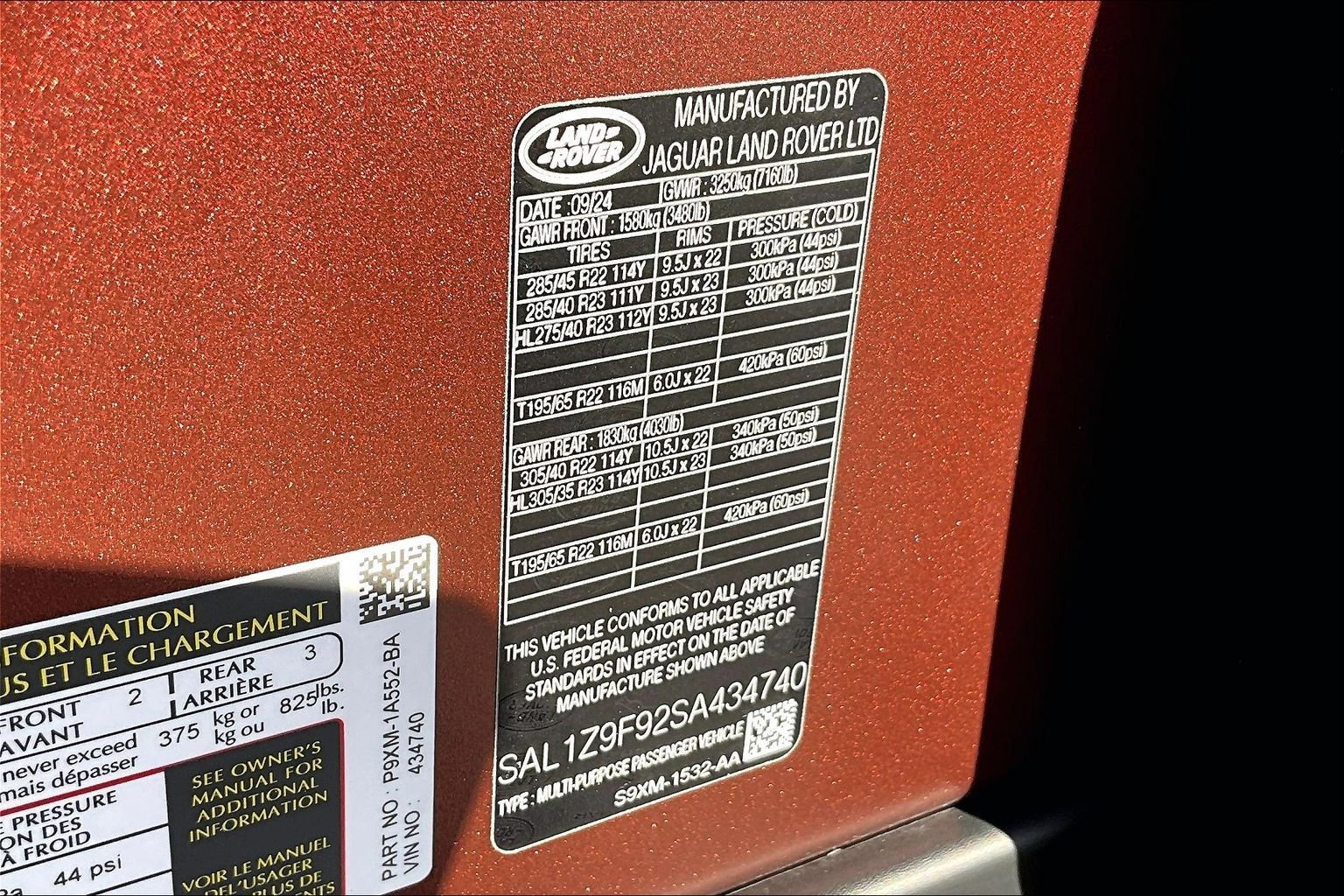 Certified 2025 Land Rover Range Rover Sport SV Edition Two image 36