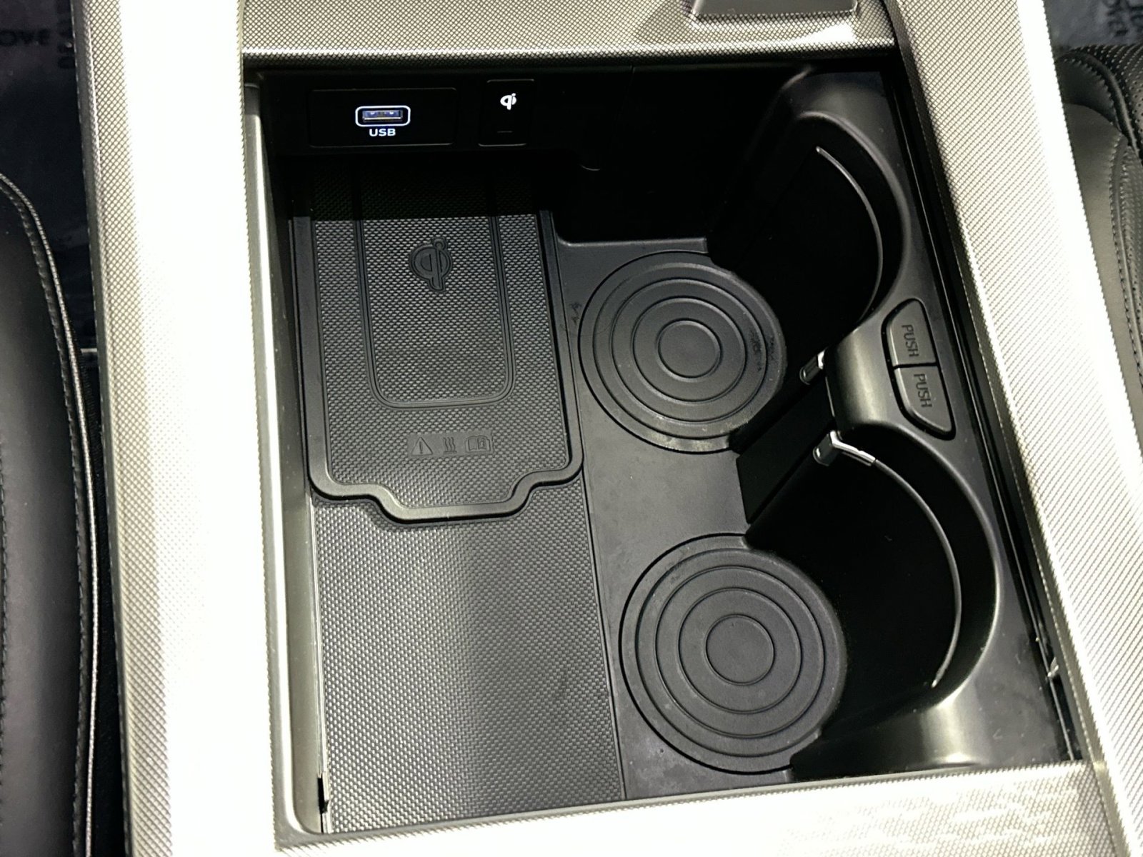 Used 2020 Hyundai Palisade Limited image 30