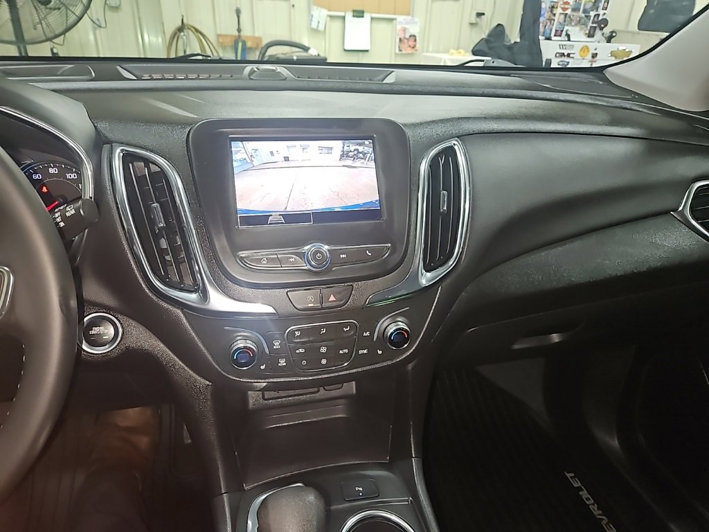 Used 2024 Chevrolet Equinox LT image 18