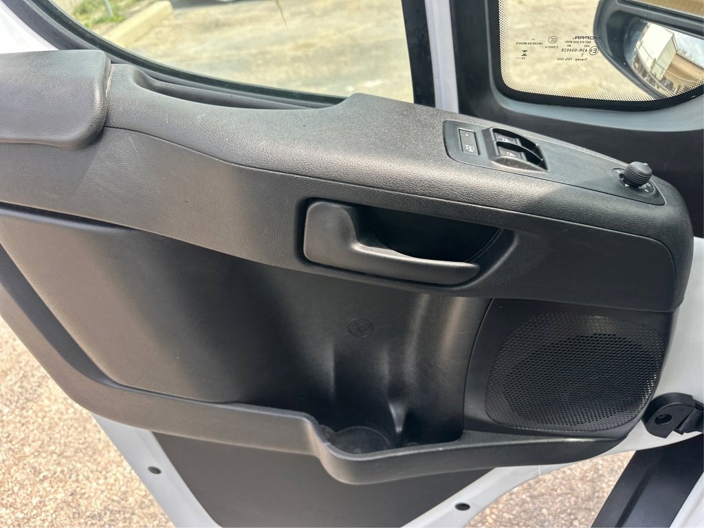 Used 2023 RAM ProMaster 2500 FWD image 28