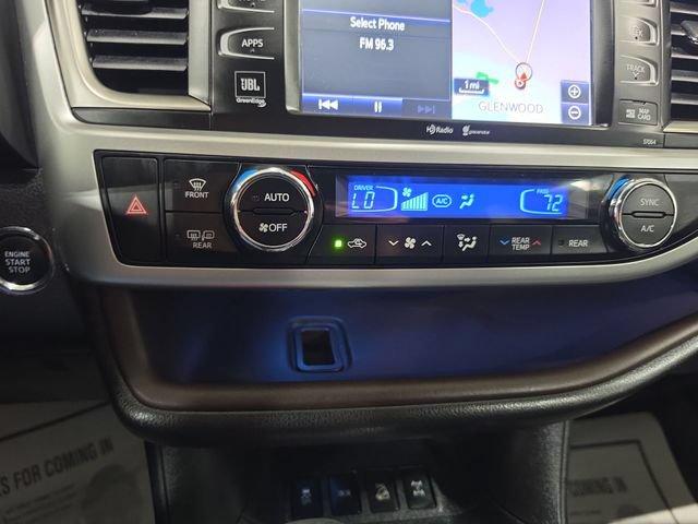 Used 2015 Toyota Highlander Limited AWD/4WD image 15