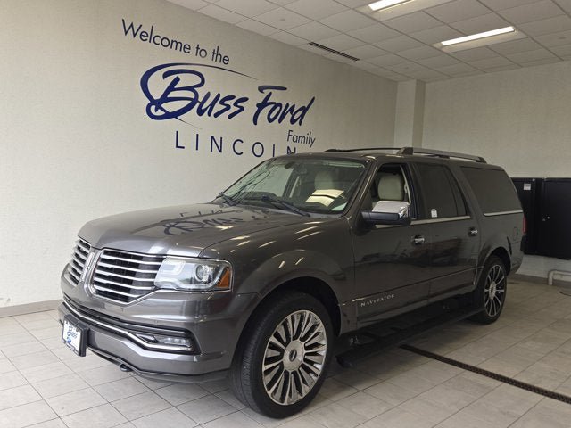 Used 2015 Lincoln Navigator L 4WD w/ Equipment Group 101A Reserve image 1